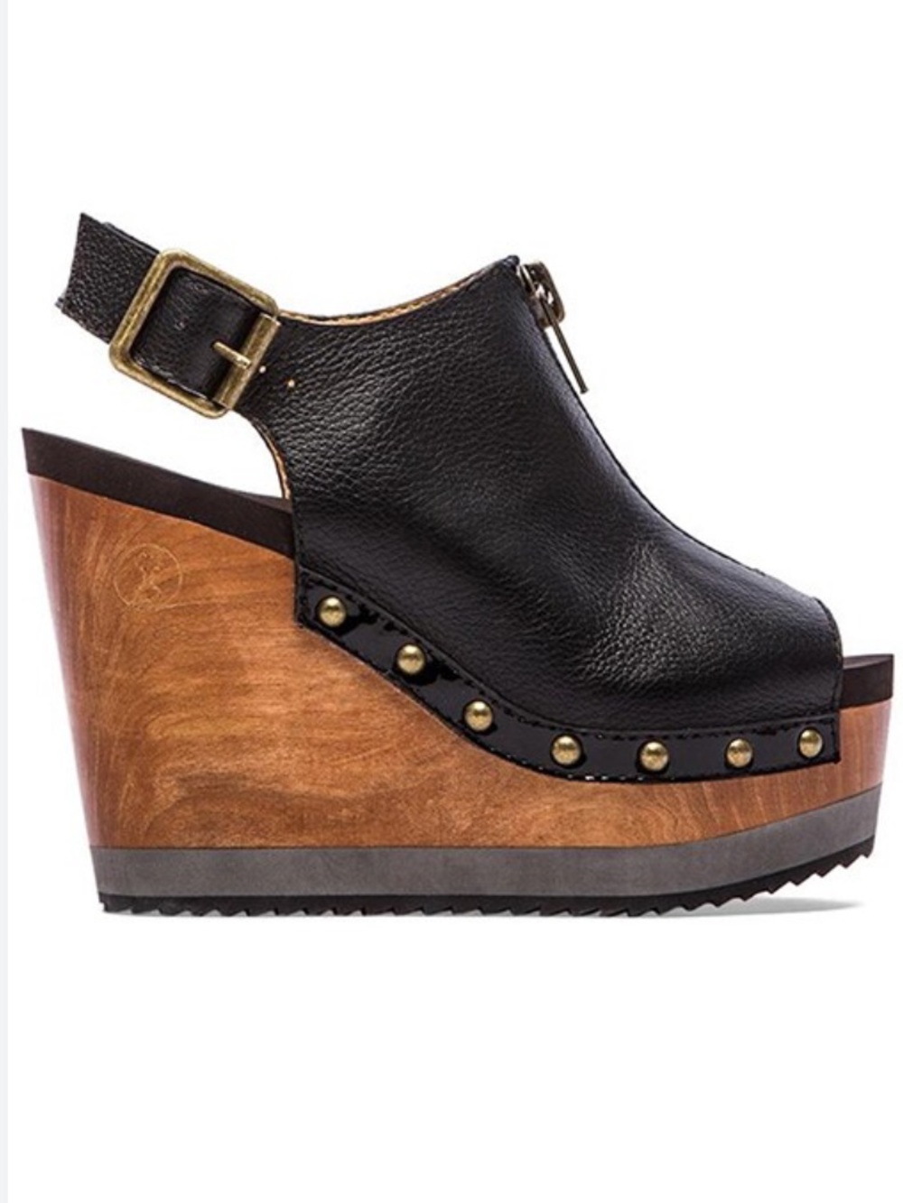 Black flogg Revolve NWT